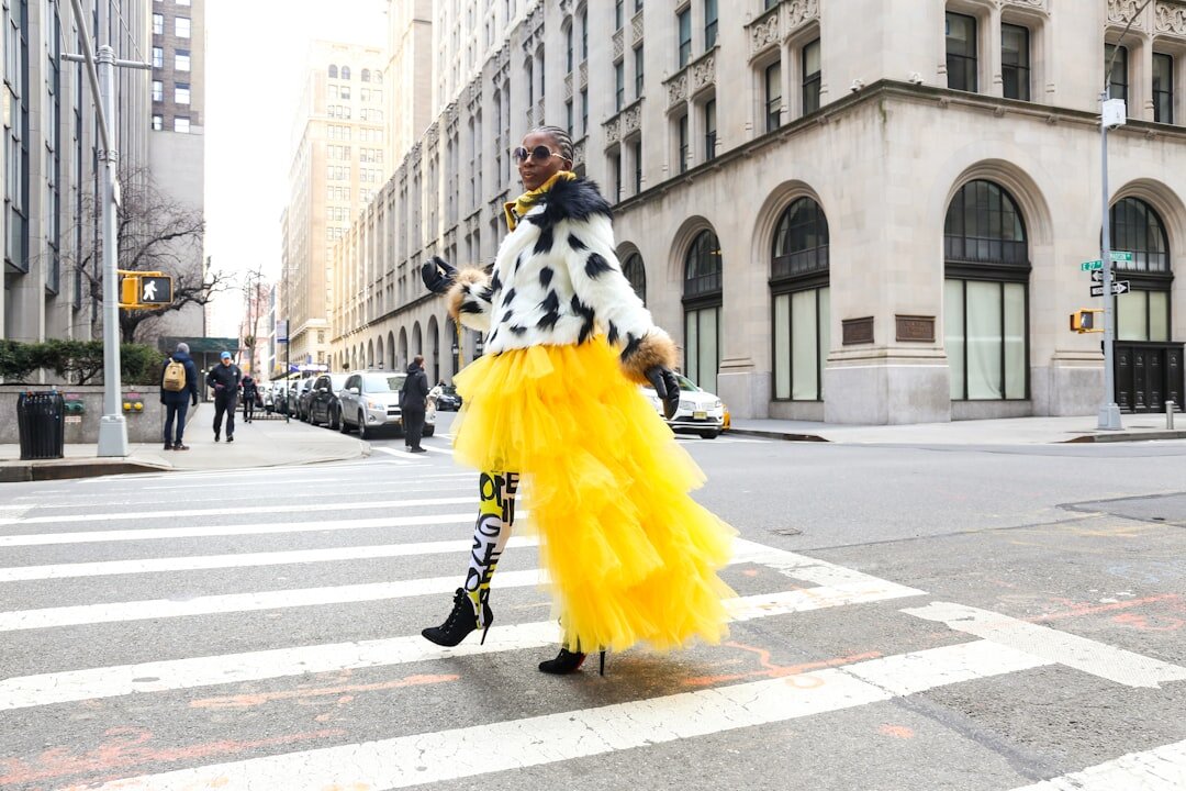 celebrity fashion trend